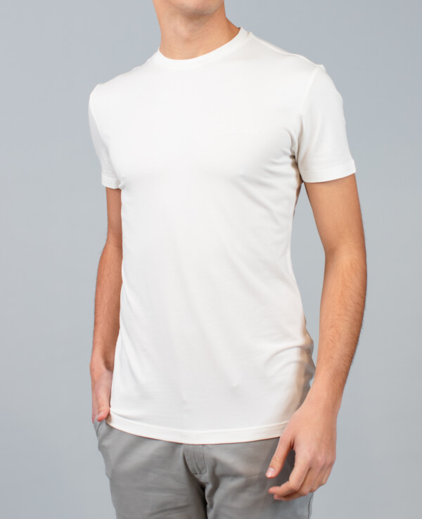 Short-sleeved cotton T-shirt