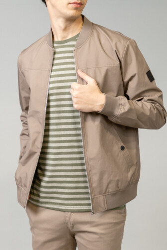 Jacket bomber