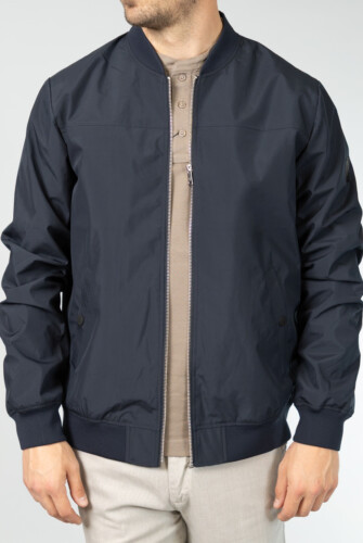 Jacket bomber